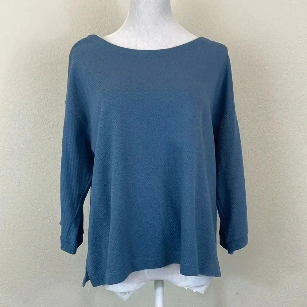 Eileen Fisher 3/4 sleeve textured blue sweater‎ size medium